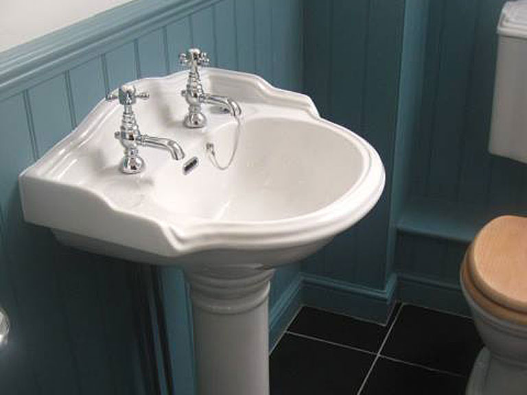 Bathroom renovator in Warwickshire. Edwardian sink