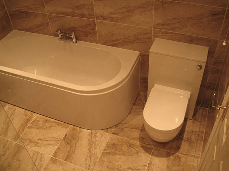 En-suite bathroom conversion in Warwickshire
